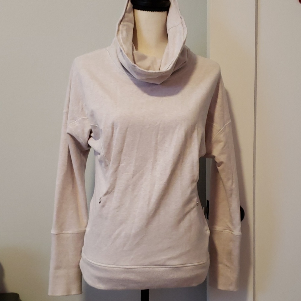 Lululemon pullover sZ4